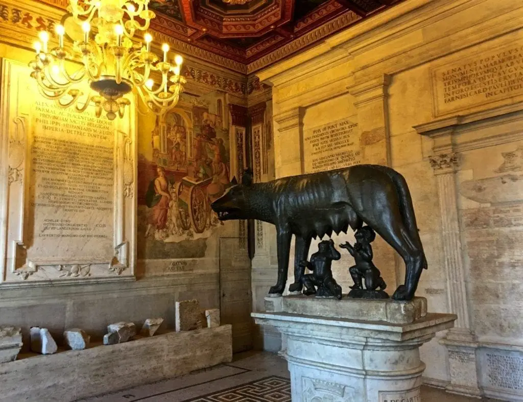 She wolf musei dei capitolini rome italy